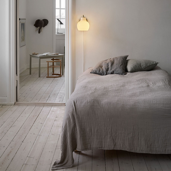 Ring Crown Wall Lamp