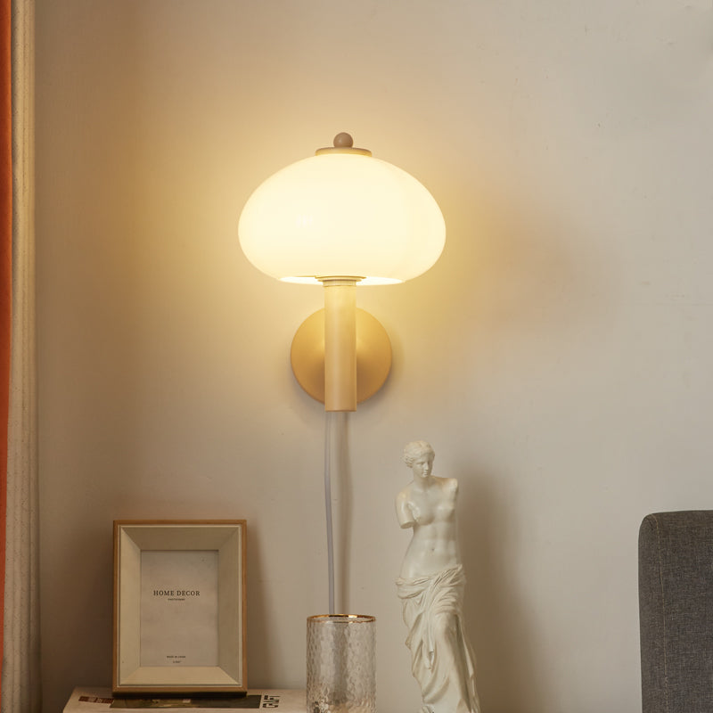 Steinhauer Wall Light – detail 2