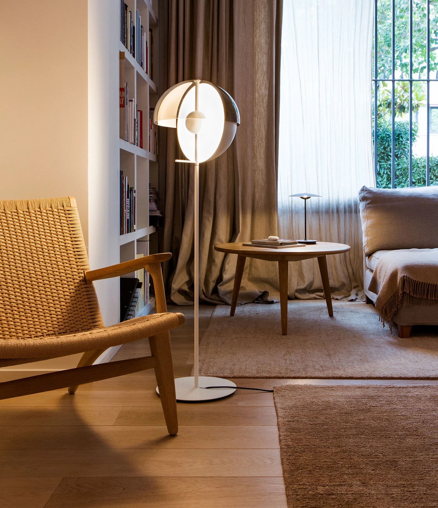 Theia Floor Lamp