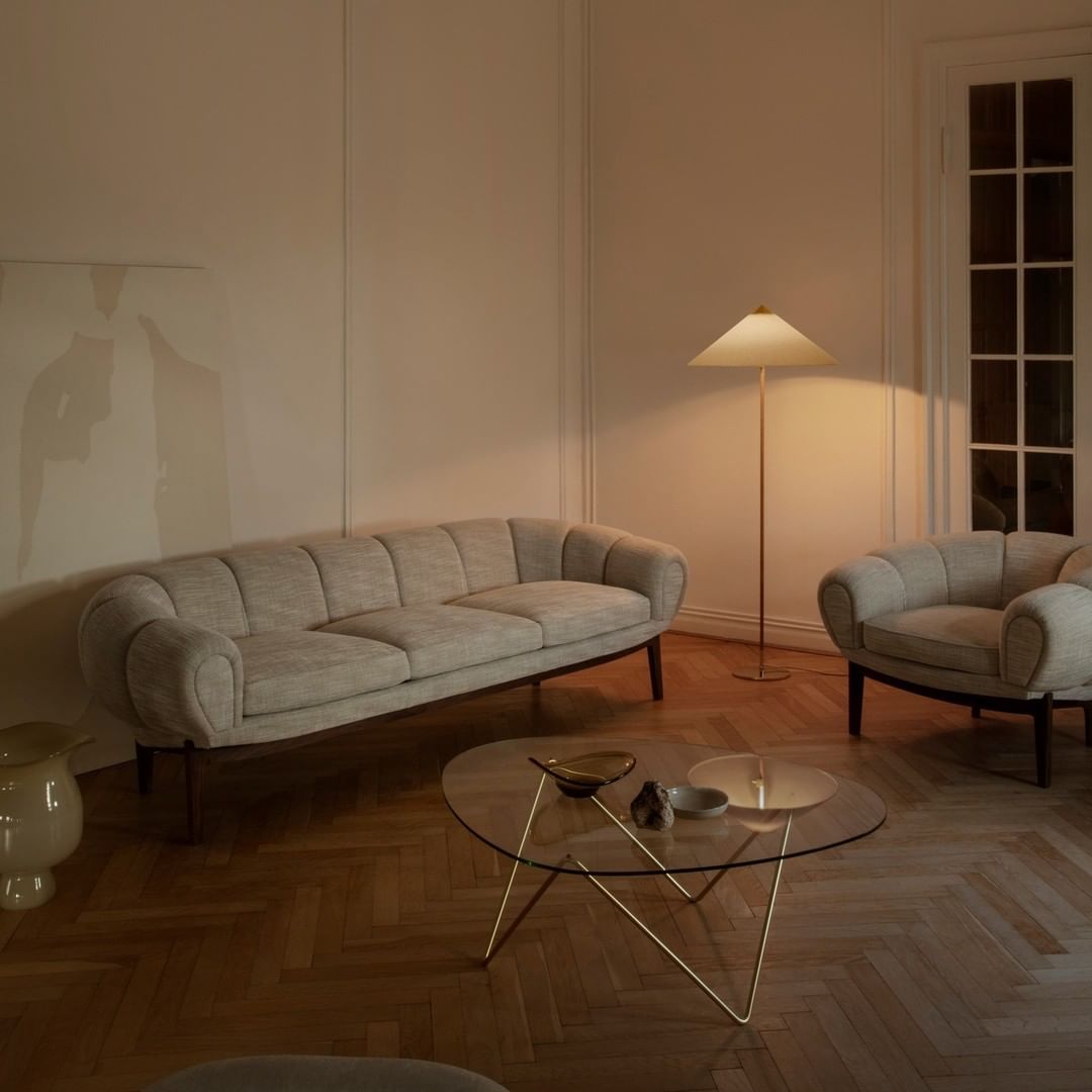 Chinese Hat Floor Lamp