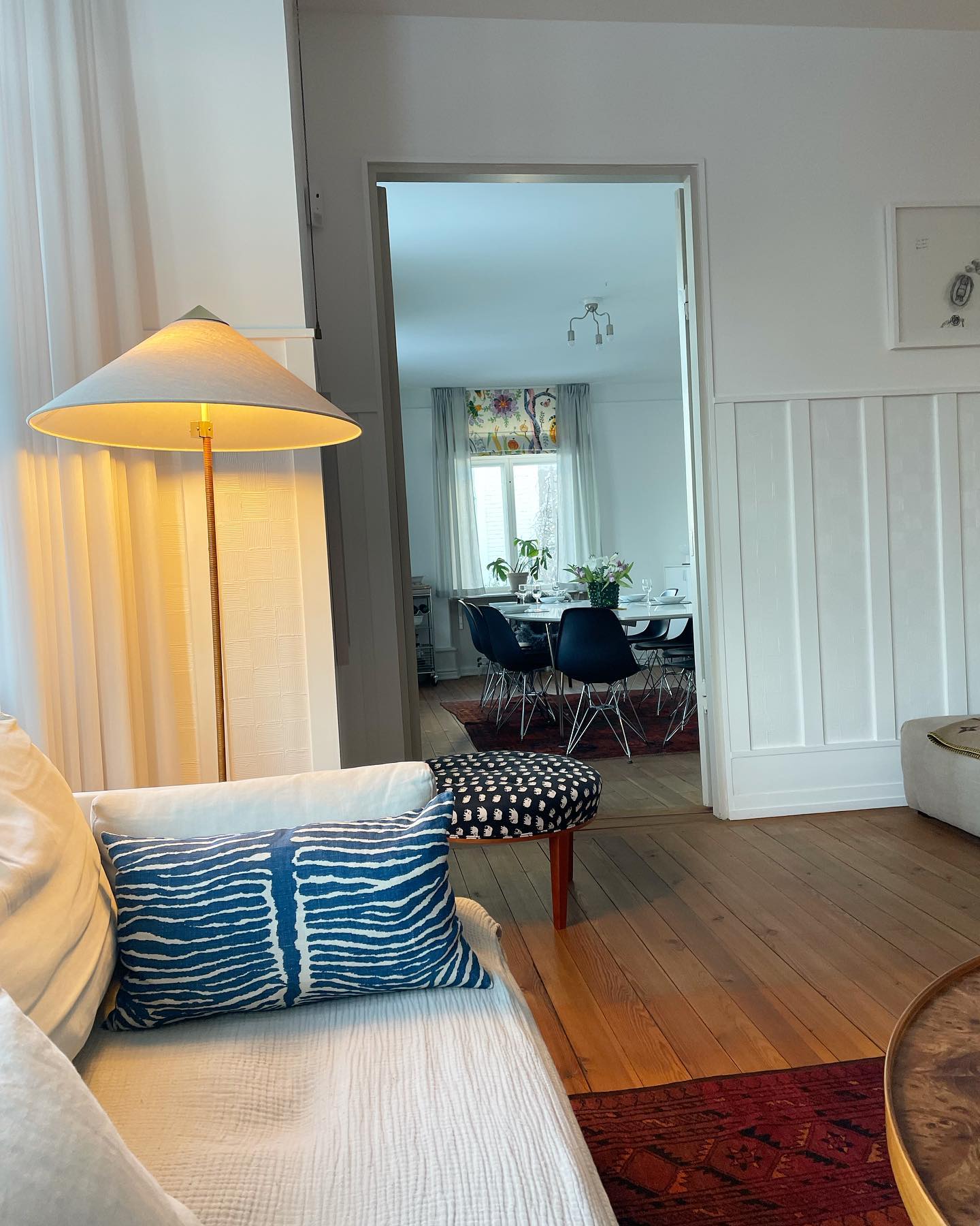 Chinese Hat Floor Lamp