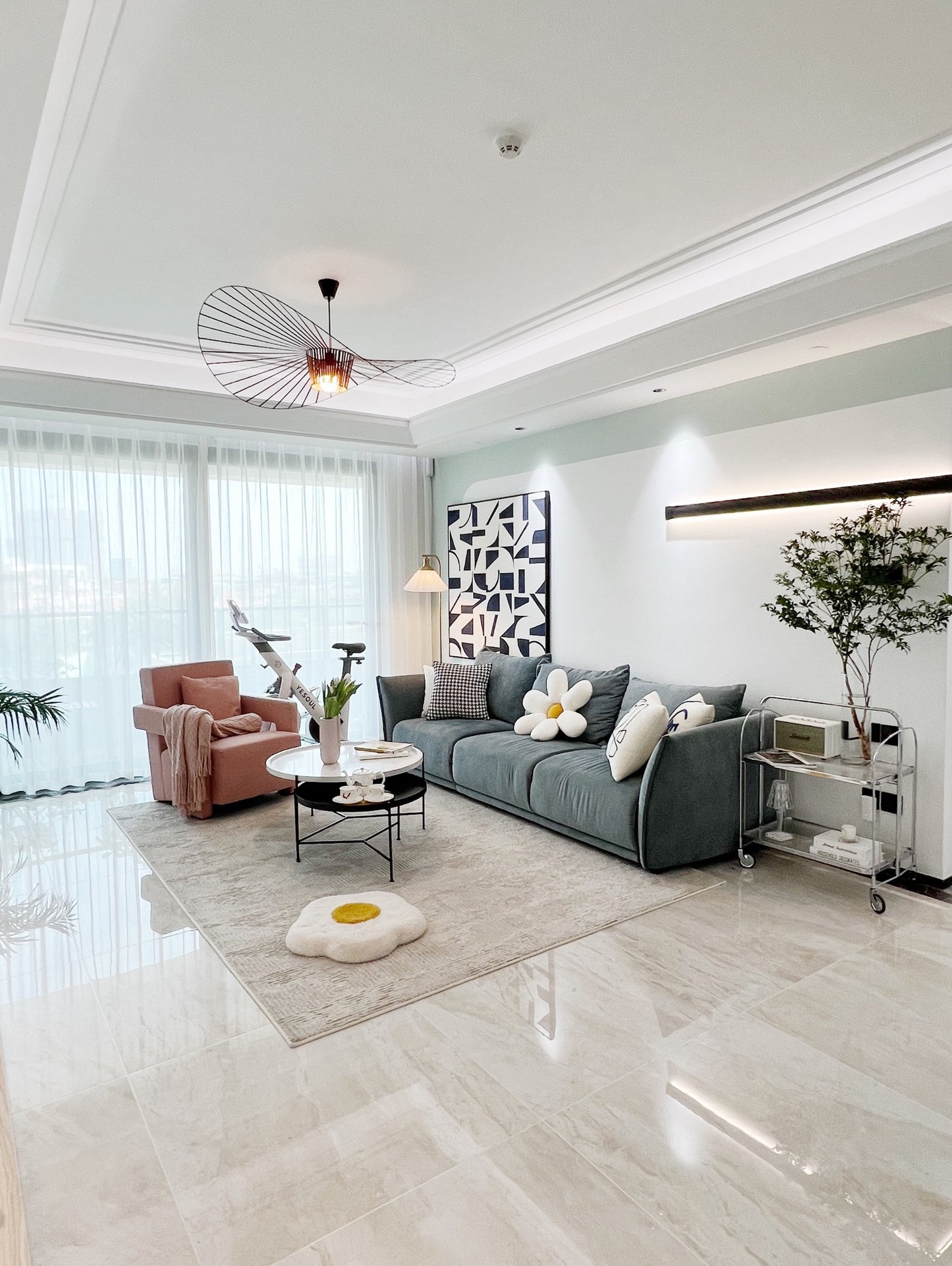 Vertigo Pendant Light