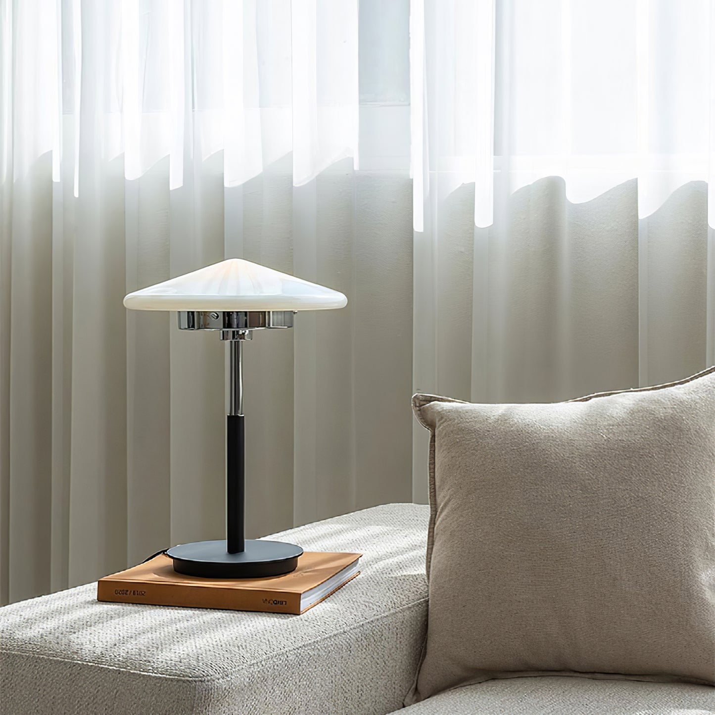 Wagenfeld Table Lamp