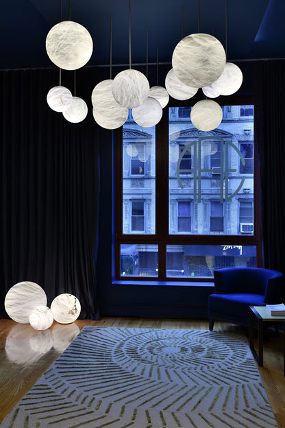 Luna Pendant Light